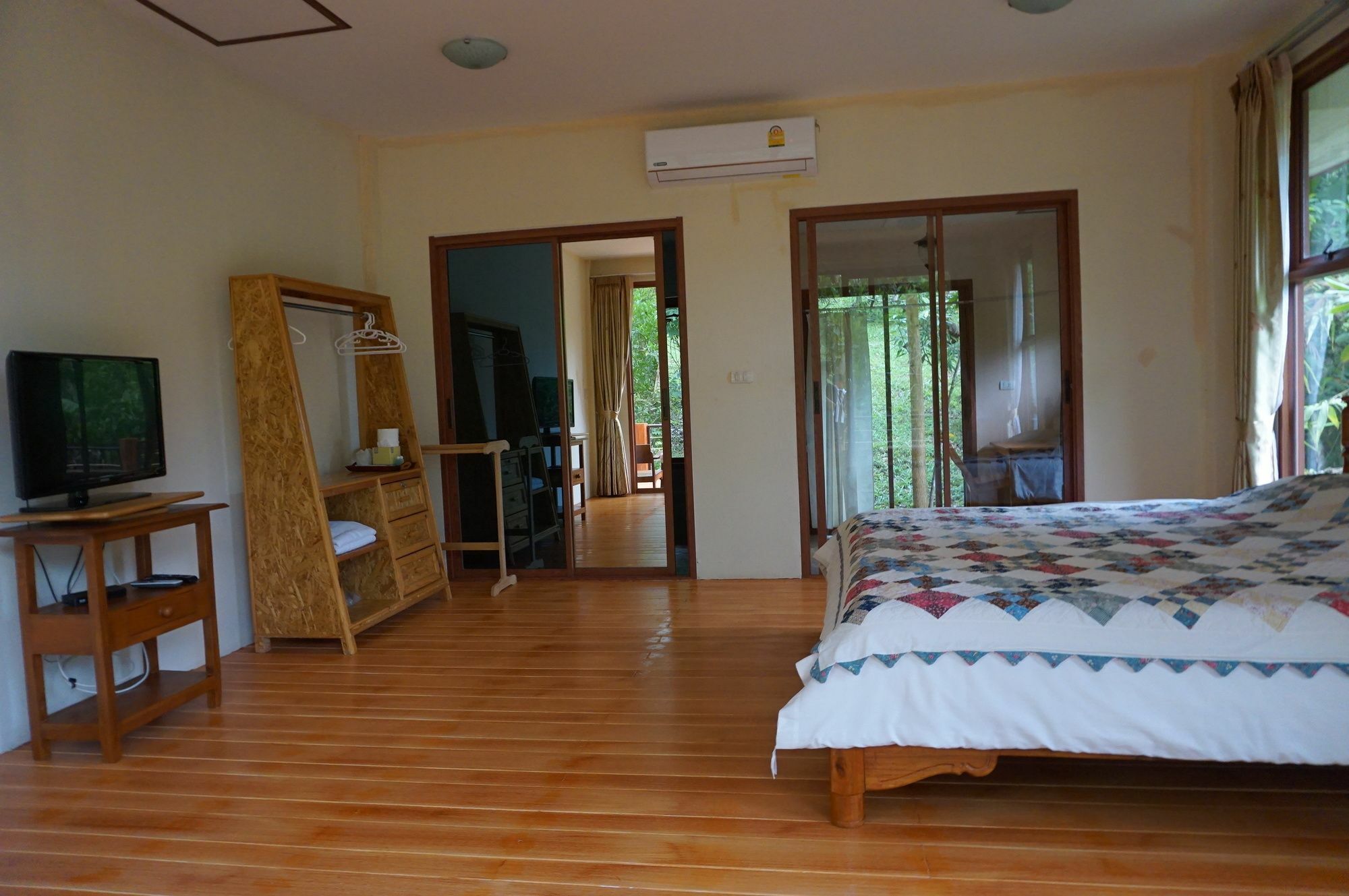 Smallville Resort Ranong Eksteriør bilde